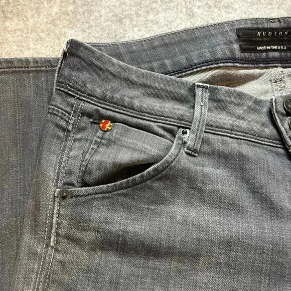 Hudson Straight Leg Jeans with the Classic Pocket Flap, Size 27 - Picture 8 of 15